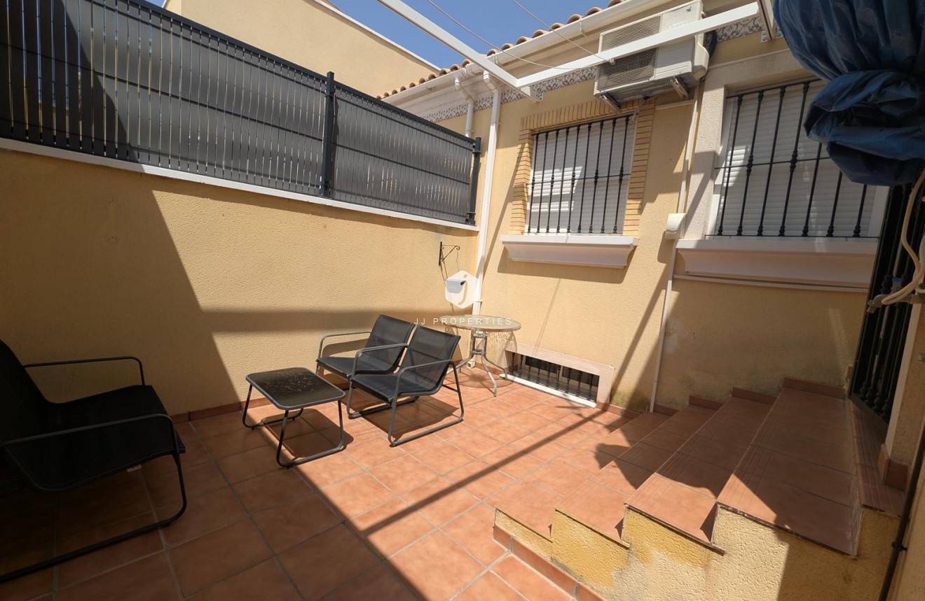 Segunda mano - Villa -
Algorfa - Inland