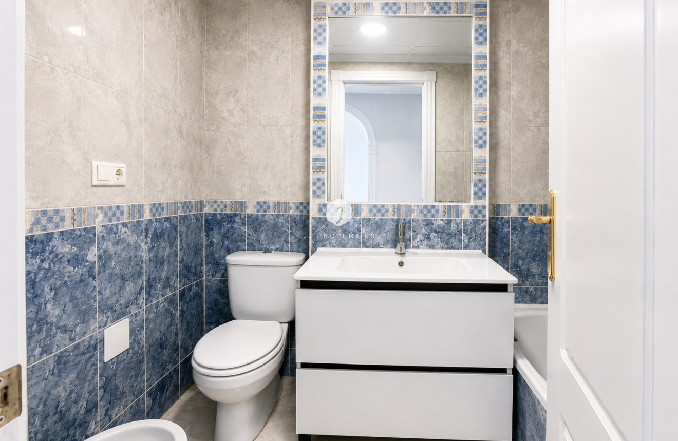D'occasion - Appartement -
Algorfa - Inland