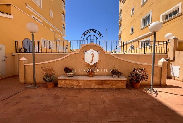 D'occasion - Appartement -
Algorfa - Inland