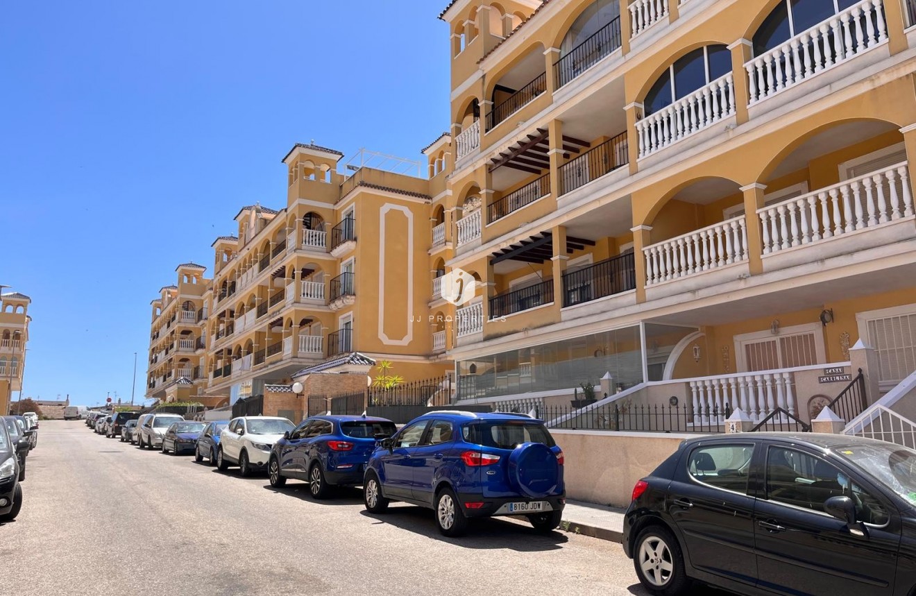 D'occasion - Appartement -
Algorfa - Inland
