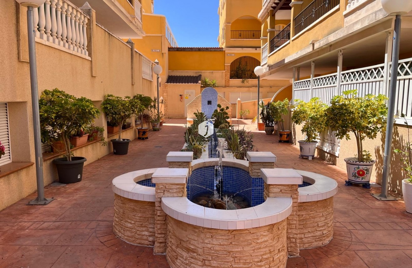 D'occasion - Appartement -
Algorfa - Inland