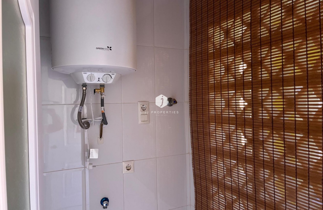 D'occasion - Appartement -
Algorfa - Inland