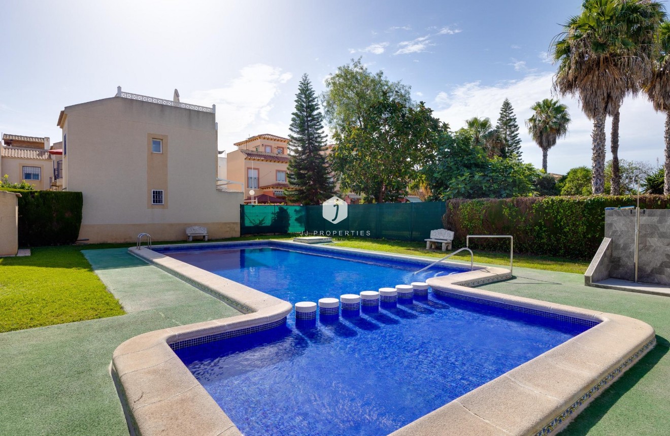 D'occasion - Bungalow -
Torrevieja - El chaparral