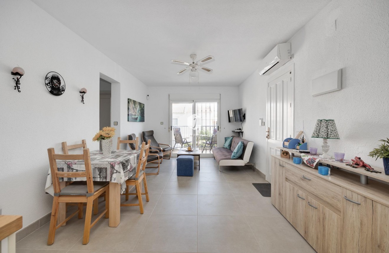 D'occasion - Bungalow -
Torrevieja - El chaparral