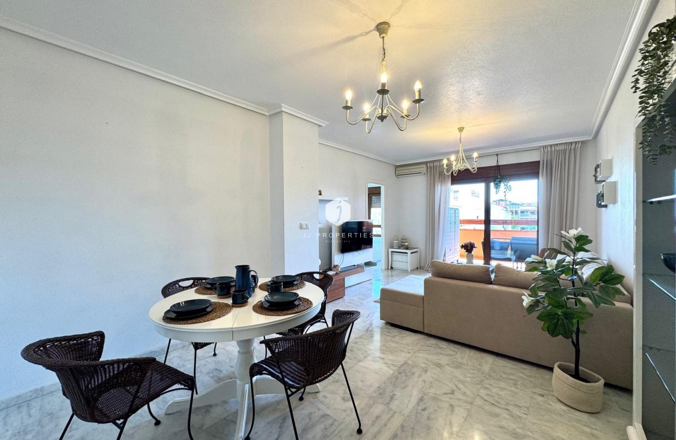Resale - Apartment / flat -
Orihuela Costa - Costa Blanca