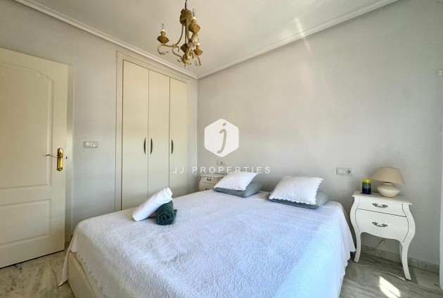 Resale - Apartment / flat -
Orihuela Costa - Costa Blanca