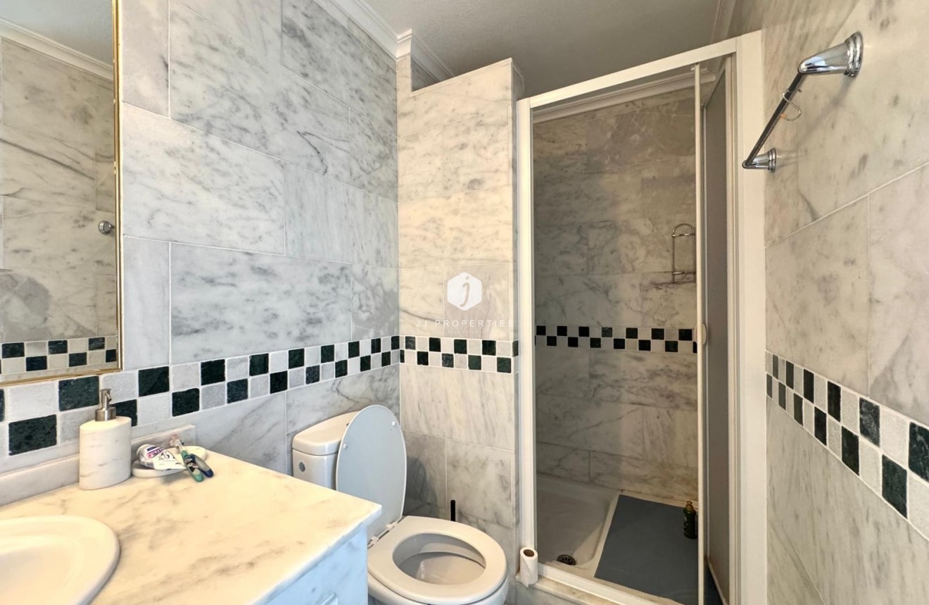 Resale - Apartment / flat -
Orihuela Costa - Costa Blanca