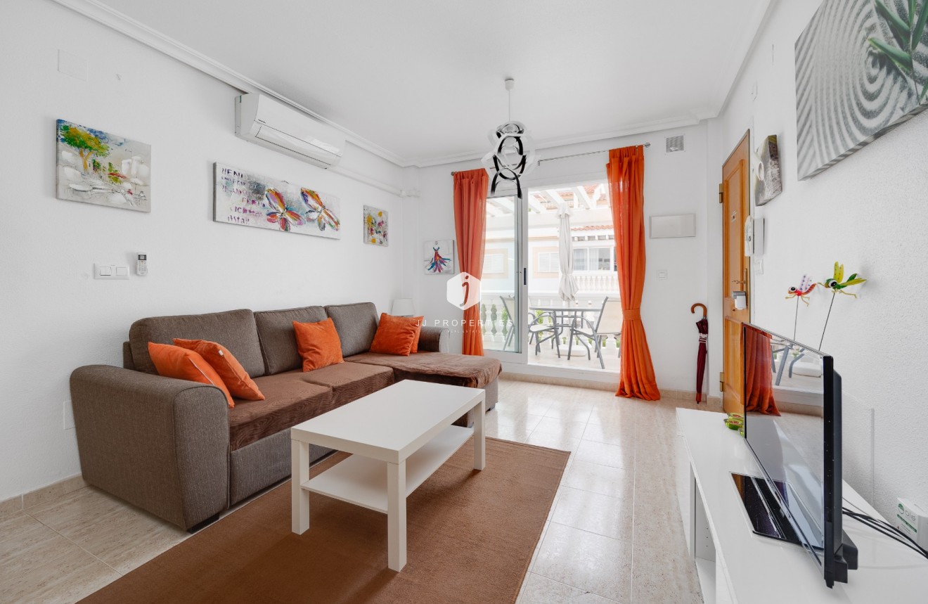 Aus zweiter Hand - Wohnung -
Orihuela Costa - Costa Blanca