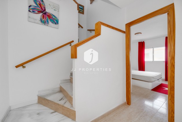 Aus zweiter Hand - Wohnung -
Orihuela Costa - Costa Blanca
