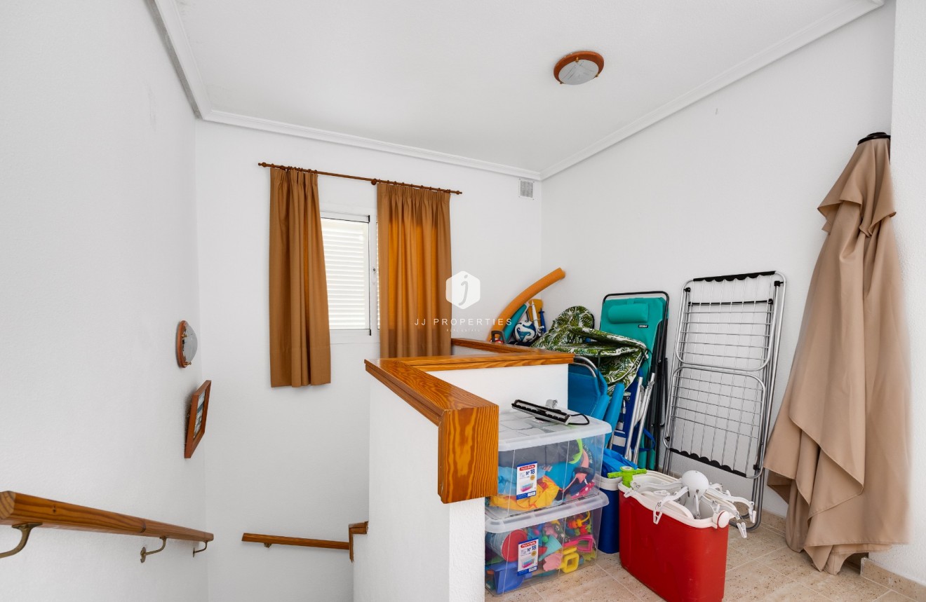Aus zweiter Hand - Wohnung -
Orihuela Costa - Costa Blanca