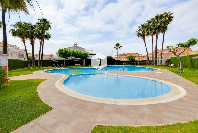 Aus zweiter Hand - Wohnung -
Orihuela Costa - Costa Blanca