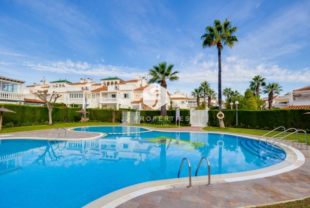 Aus zweiter Hand - Wohnung -
Orihuela Costa - Costa Blanca