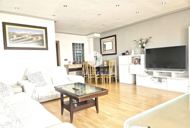 D'occasion - Chalet -
Orihuela Costa - Los Altos