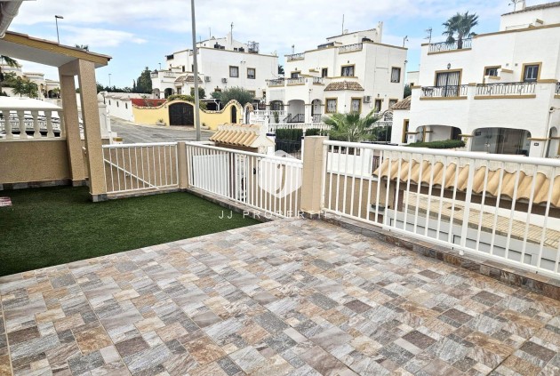 D'occasion - Chalet -
Orihuela Costa - Los Altos