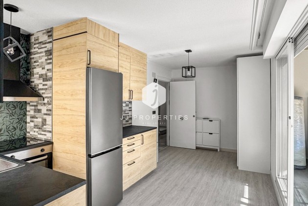 Tweedehands - Appartement / flat -
Torrevieja - Costa Blanca