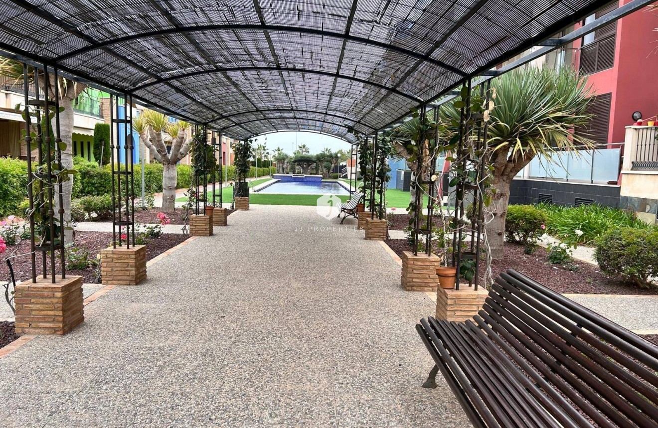 Aus zweiter Hand - Wohnung -
Orihuela Costa - Lomas de Cabo Roig