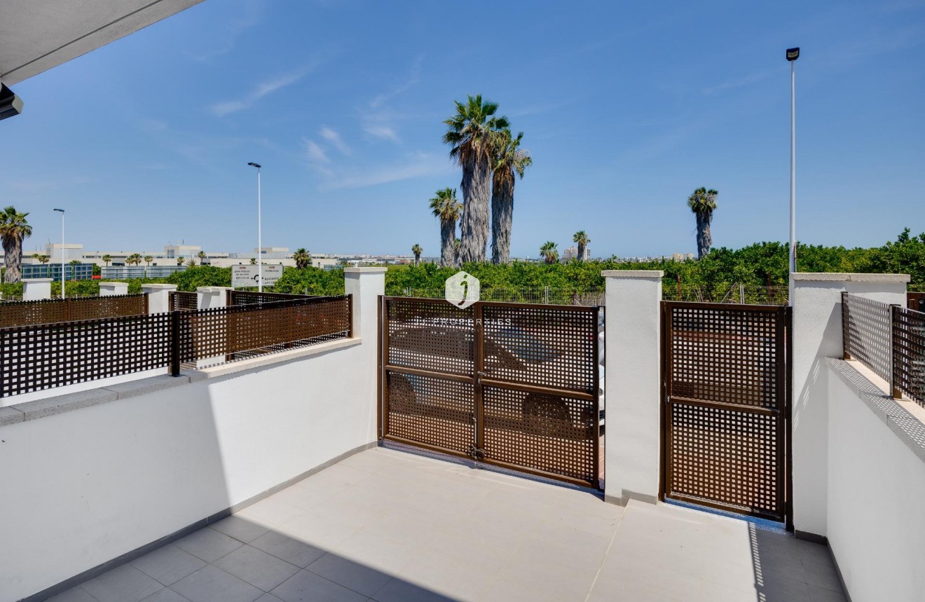 Tweedehands - Chalet -
Torrevieja - Los Balcones