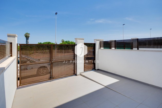 Tweedehands - Chalet -
Torrevieja - Los Balcones