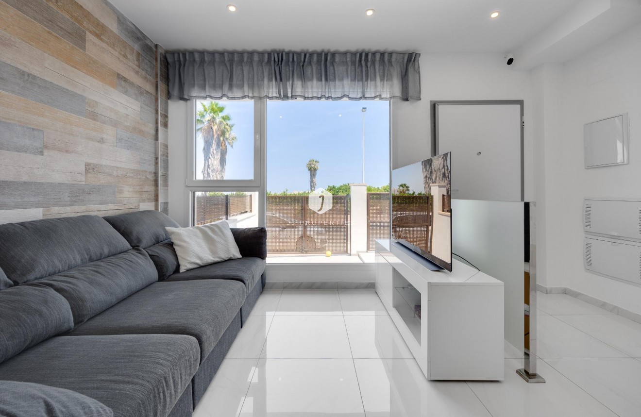 Tweedehands - Chalet -
Torrevieja - Los Balcones