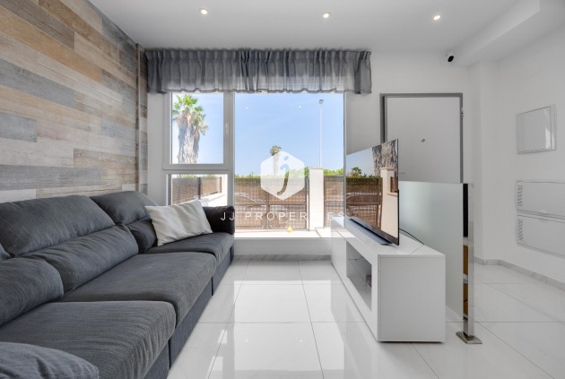 Tweedehands - Chalet -
Torrevieja - Los Balcones