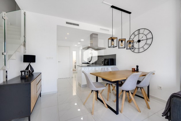 Tweedehands - Chalet -
Torrevieja - Los Balcones