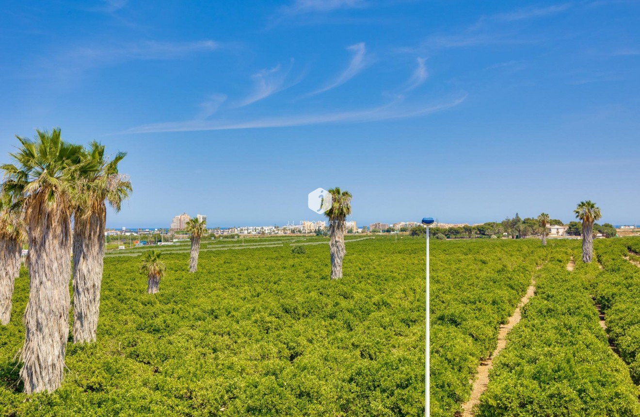 Tweedehands - Chalet -
Torrevieja - Los Balcones