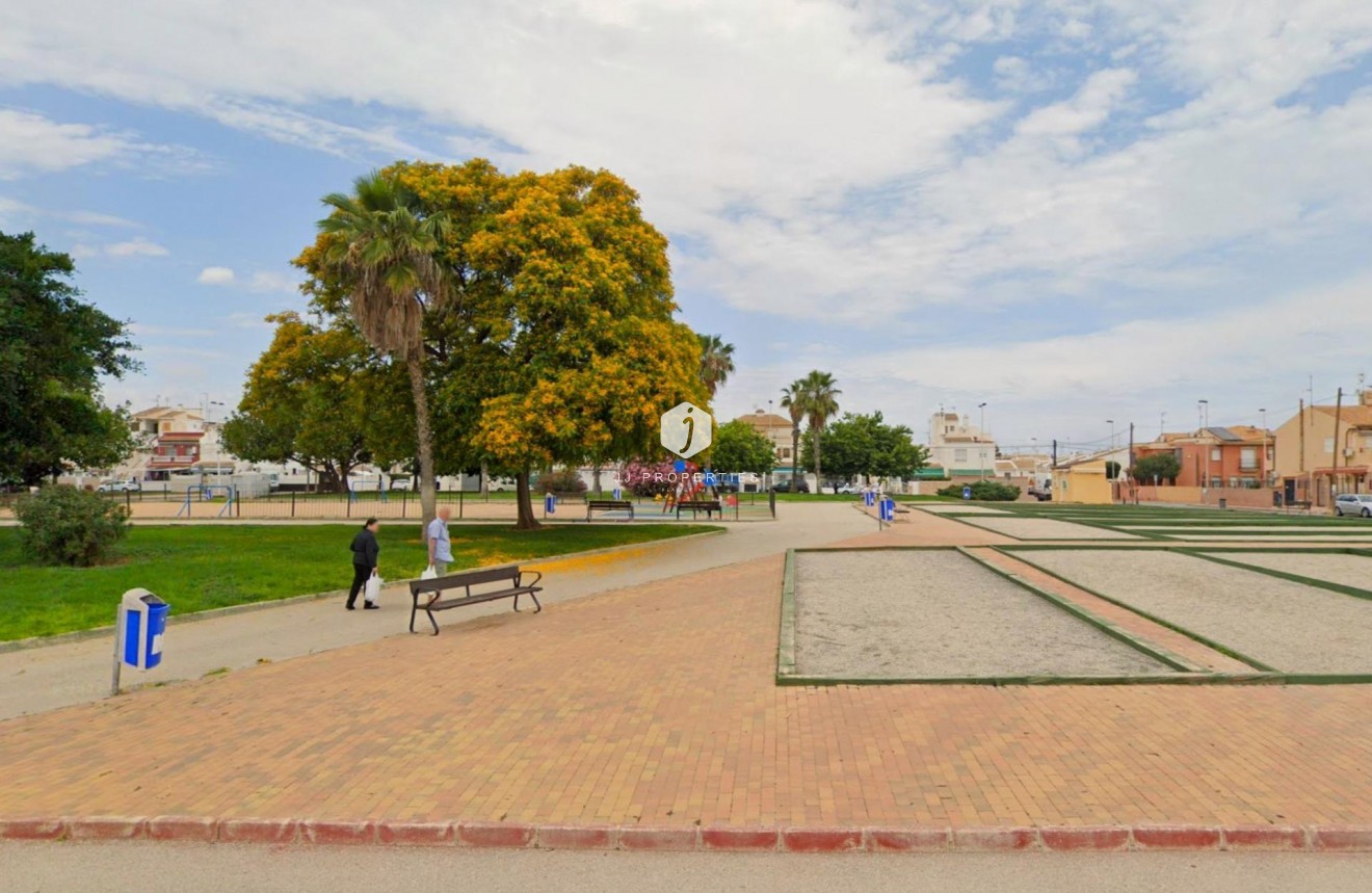D'occasion - Appartement -
Torrevieja - Playa de los Locos