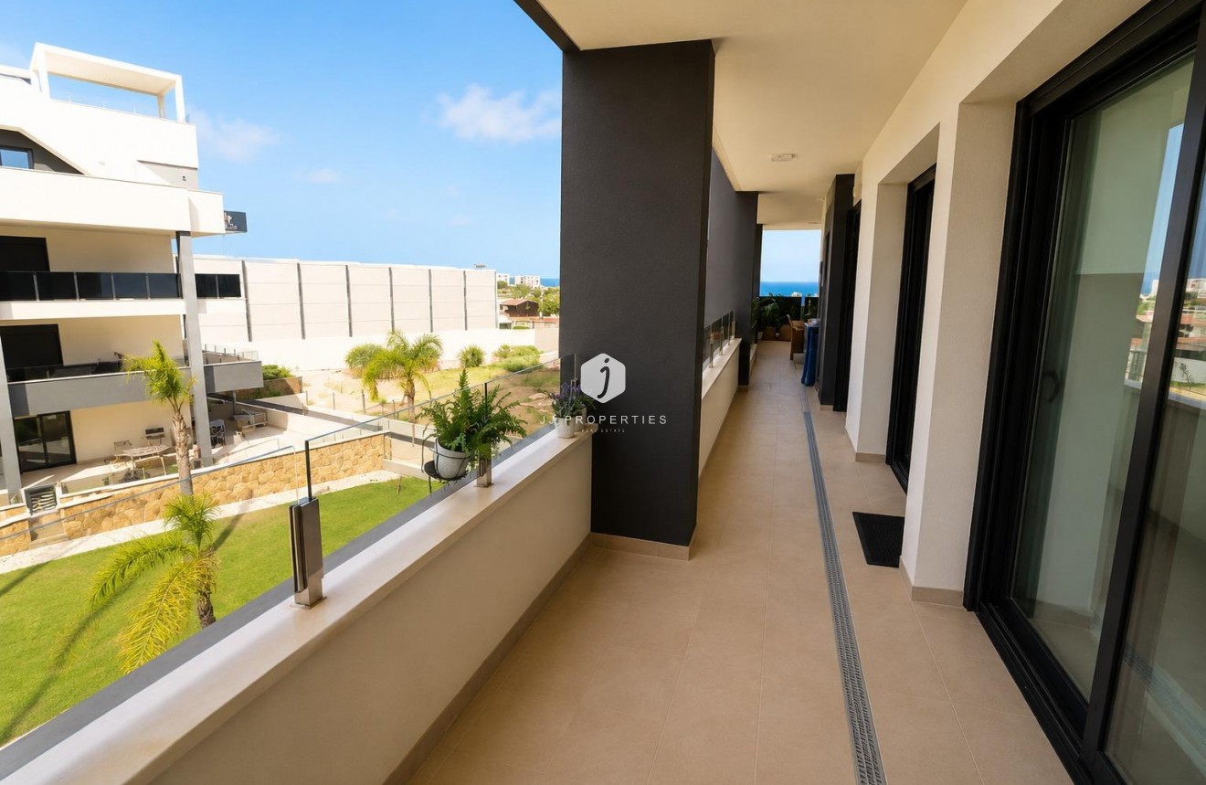 Aus zweiter Hand - Wohnung -
Orihuela Costa - Costa Blanca