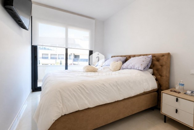 Aus zweiter Hand - Wohnung -
Orihuela Costa - Costa Blanca