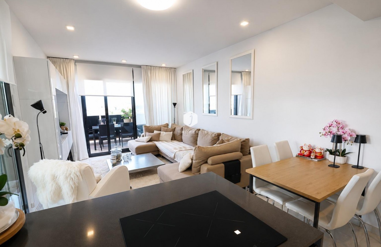 Aus zweiter Hand - Wohnung -
Orihuela Costa - Costa Blanca