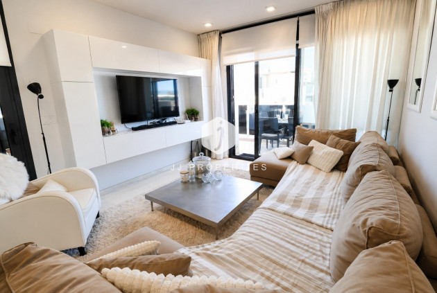 Aus zweiter Hand - Wohnung -
Orihuela Costa - Costa Blanca