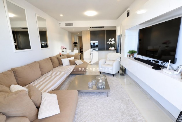 Aus zweiter Hand - Wohnung -
Orihuela Costa - Costa Blanca