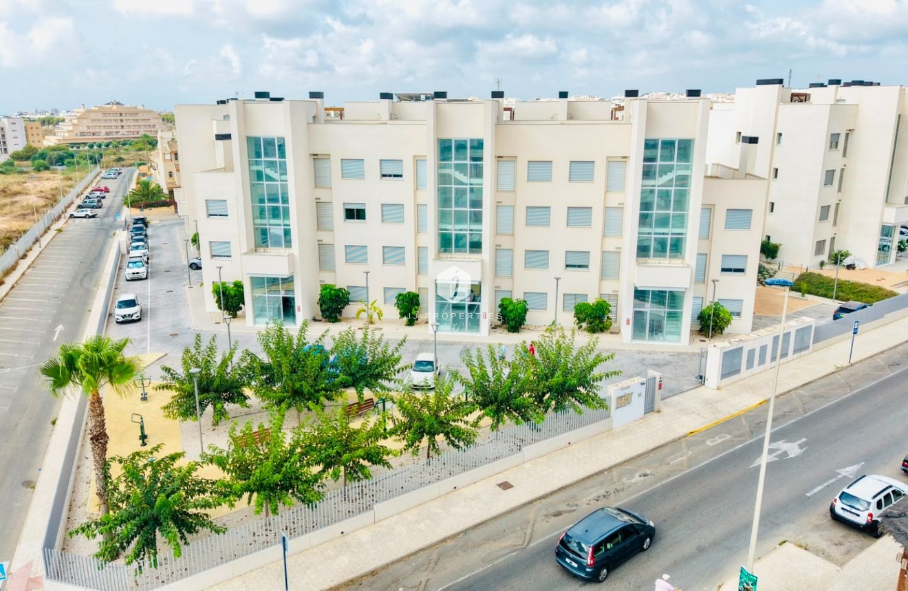 Tweedehands - Appartement / flat -
Orihuela Costa - Costa Blanca