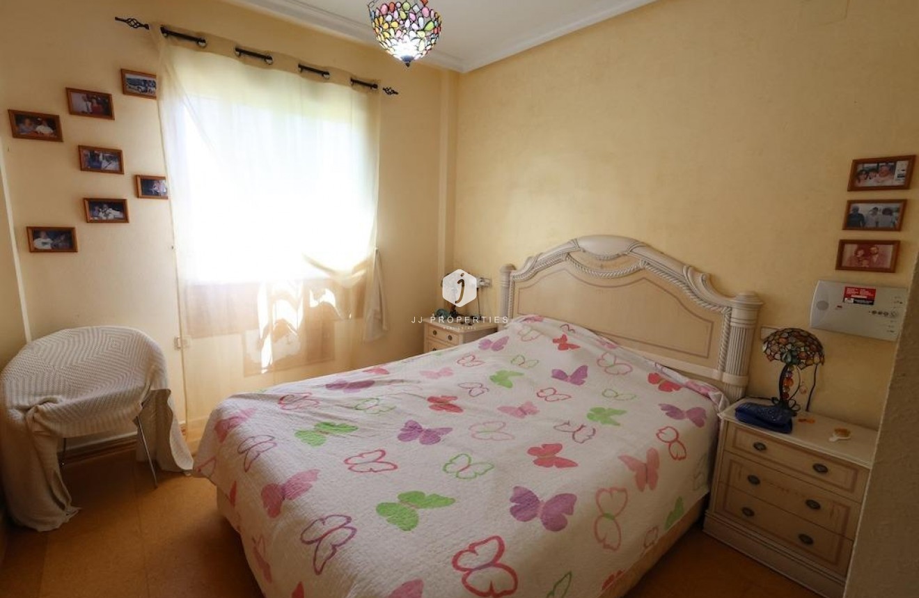 Resale - Apartment / flat -
Orihuela Costa - Costa Blanca