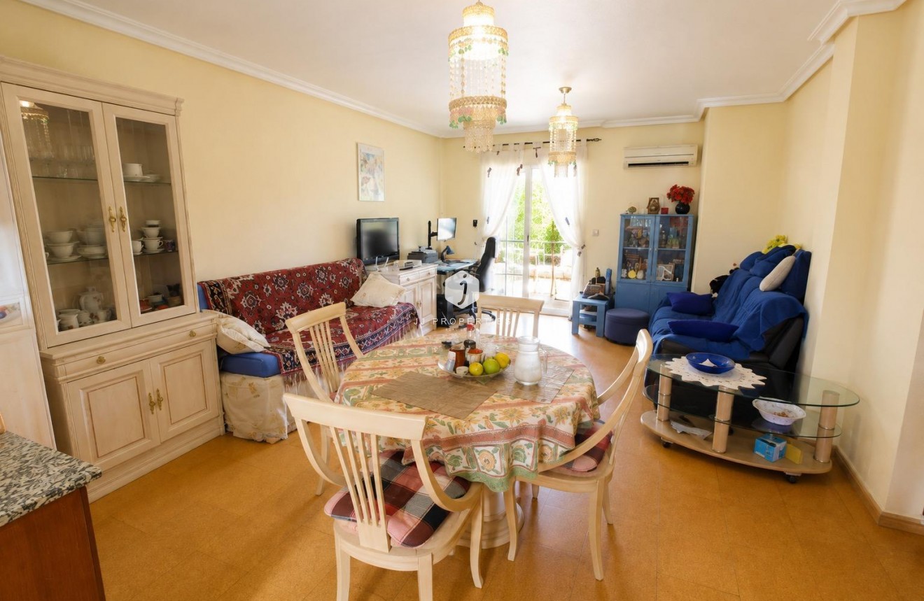 Resale - Apartment / flat -
Orihuela Costa - Costa Blanca