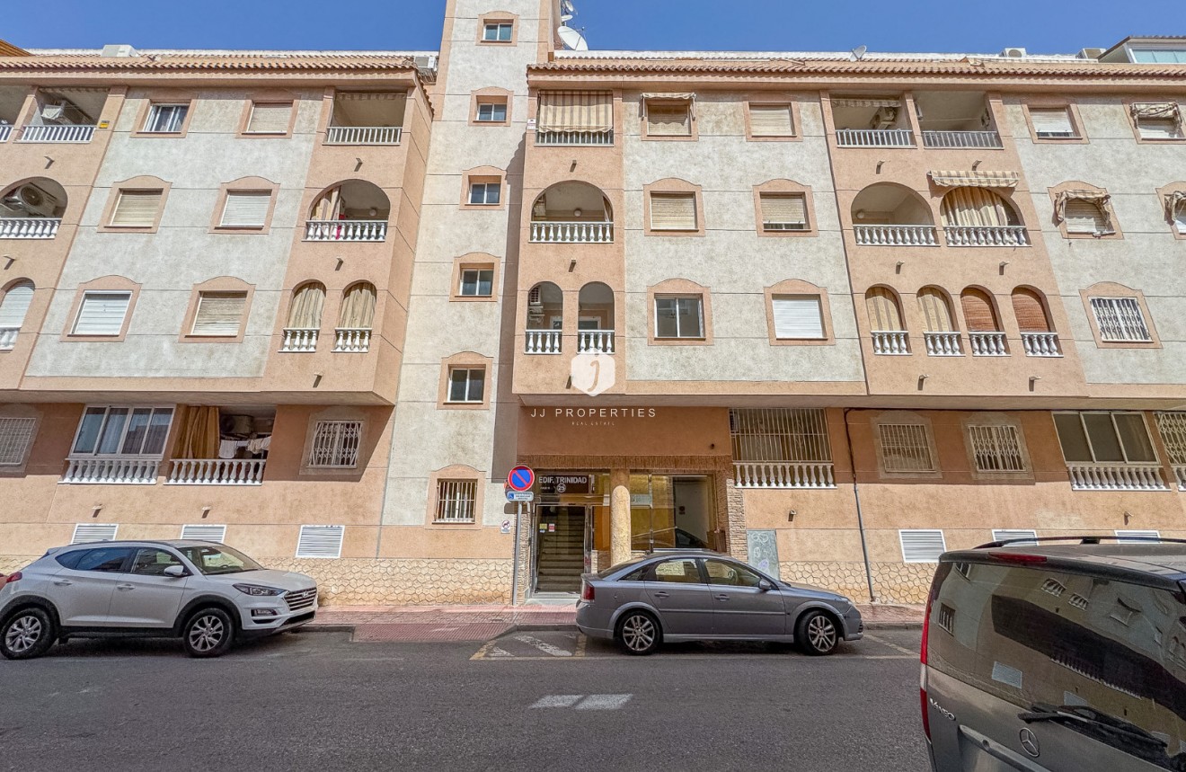 Tweedehands - Appartement / flat -
Torrevieja - Costa Blanca