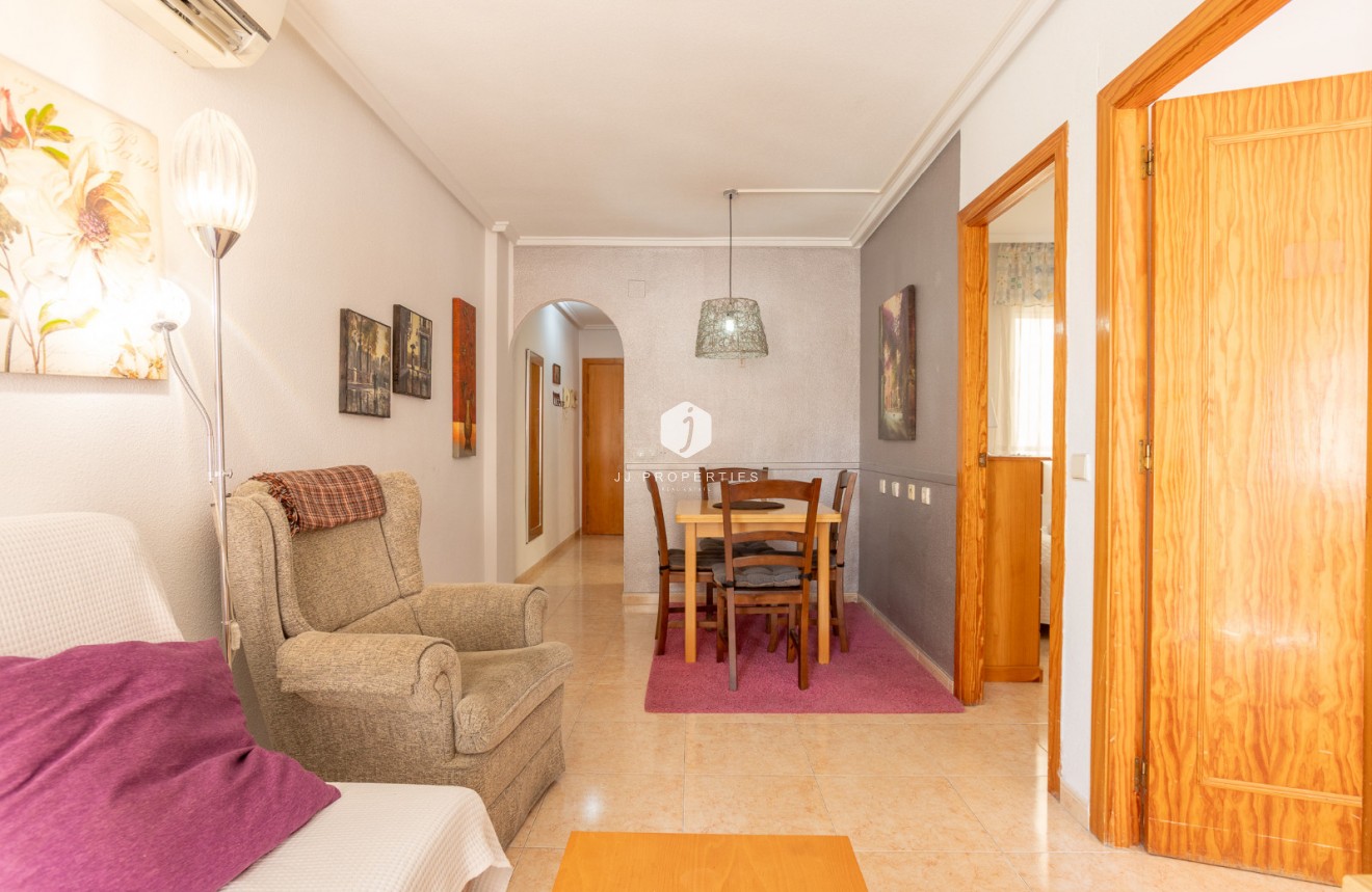 Tweedehands - Appartement / flat -
Torrevieja - Costa Blanca