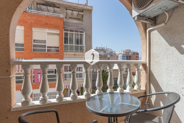 Tweedehands - Appartement / flat -
Torrevieja - Costa Blanca