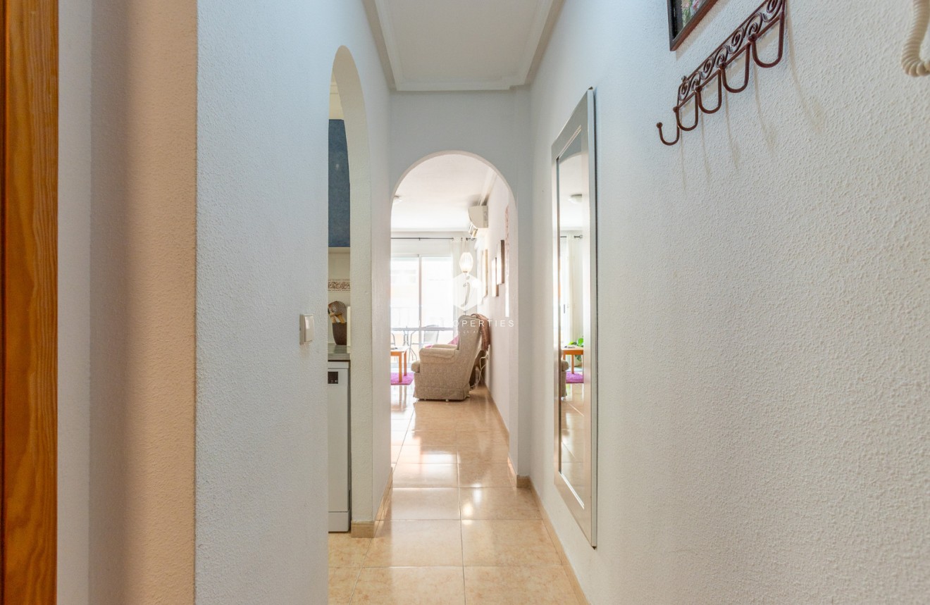 Tweedehands - Appartement / flat -
Torrevieja - Costa Blanca