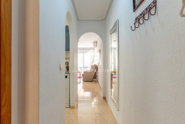 Tweedehands - Appartement / flat -
Torrevieja - Costa Blanca