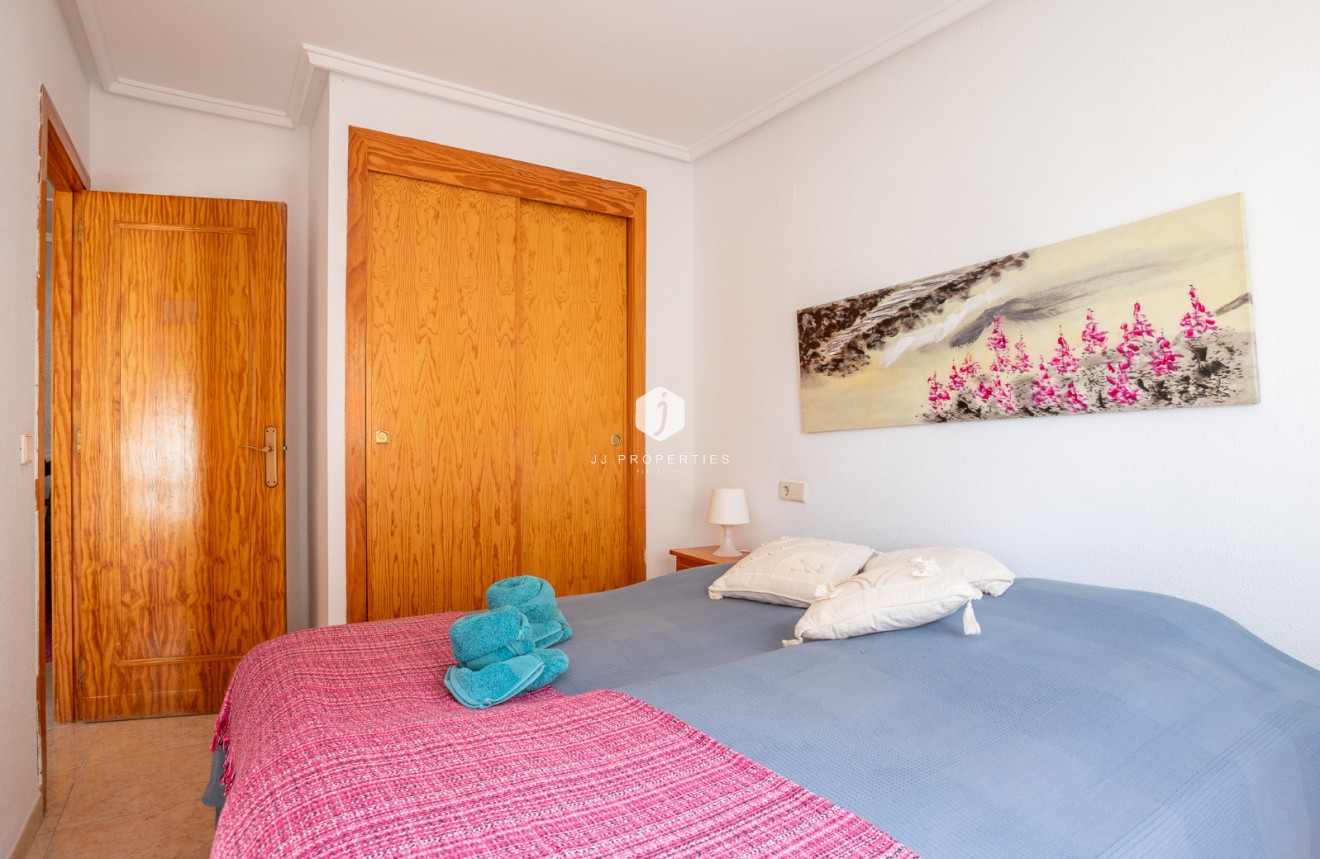 Tweedehands - Appartement / flat -
Torrevieja - Costa Blanca