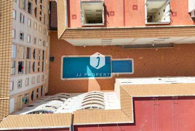 Tweedehands - Appartement / flat -
Torrevieja - Costa Blanca