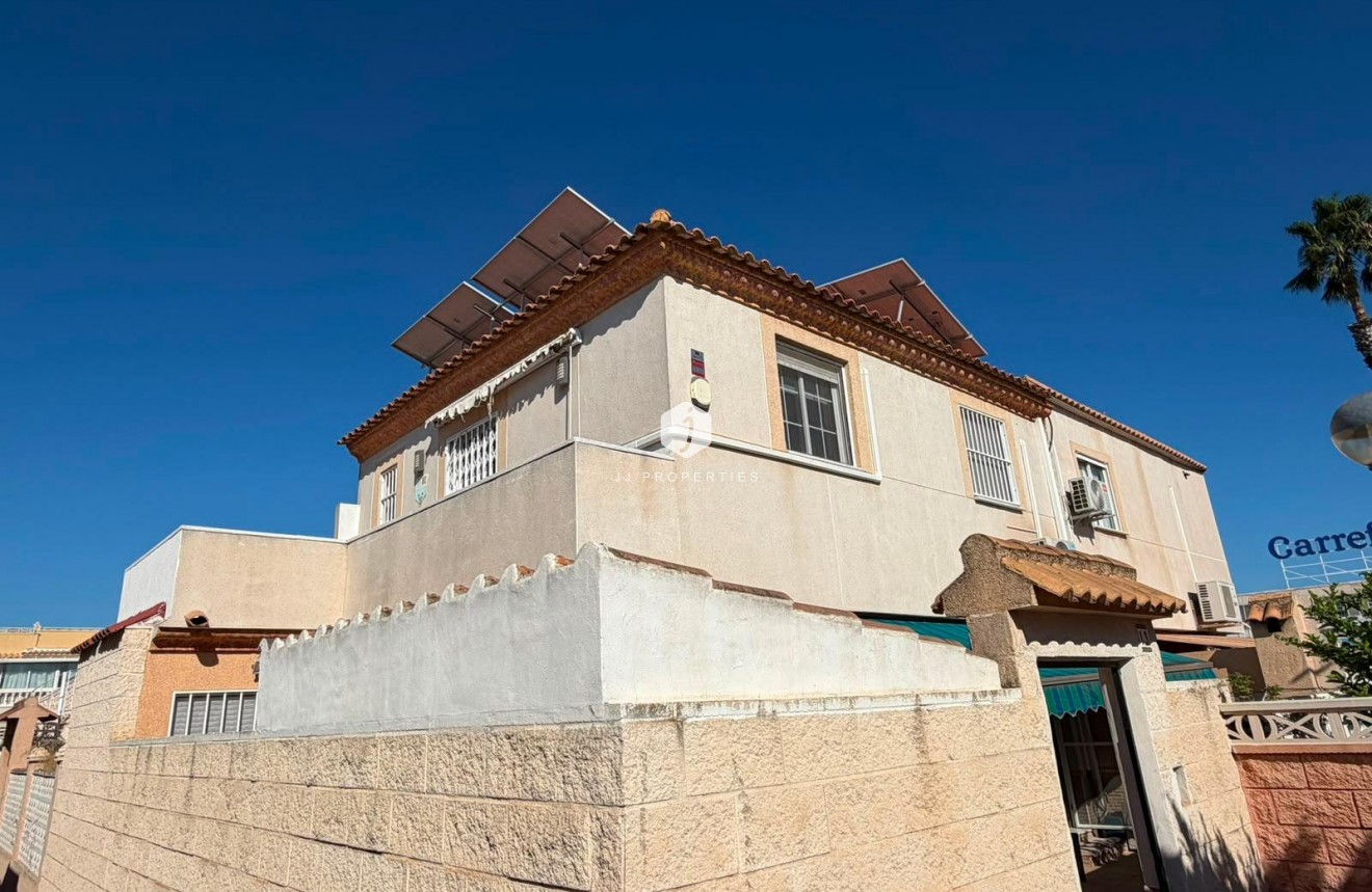 Z drugiej ręki - Szalet -
Torrevieja - Carrefour
