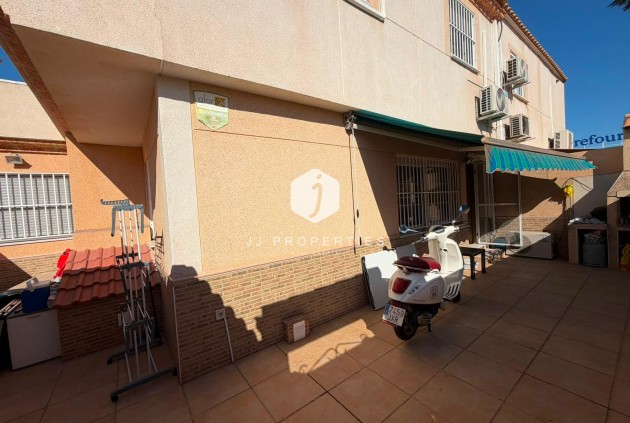 Z drugiej ręki - Szalet -
Torrevieja - Carrefour