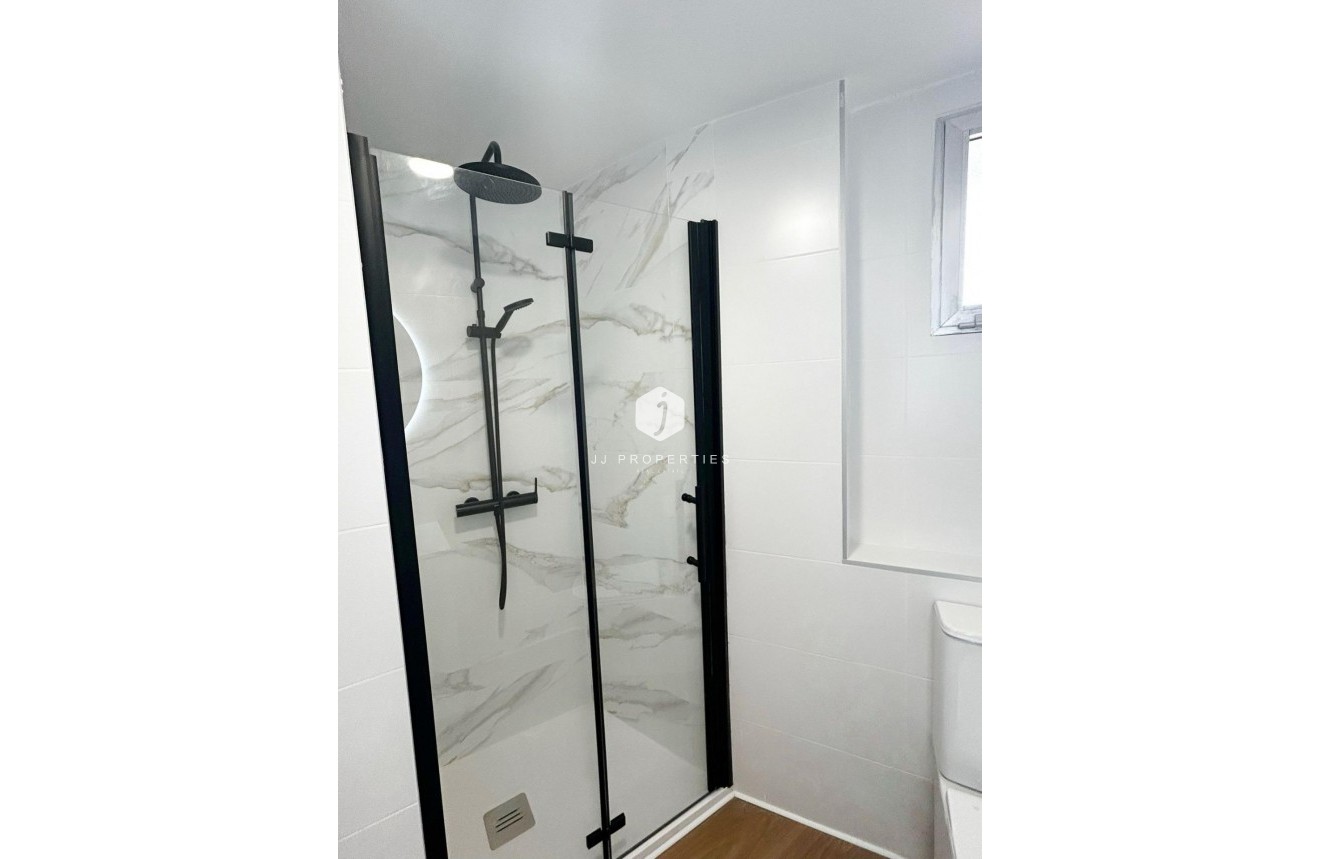 D'occasion - Appartement -
Orihuela Costa - La Regia