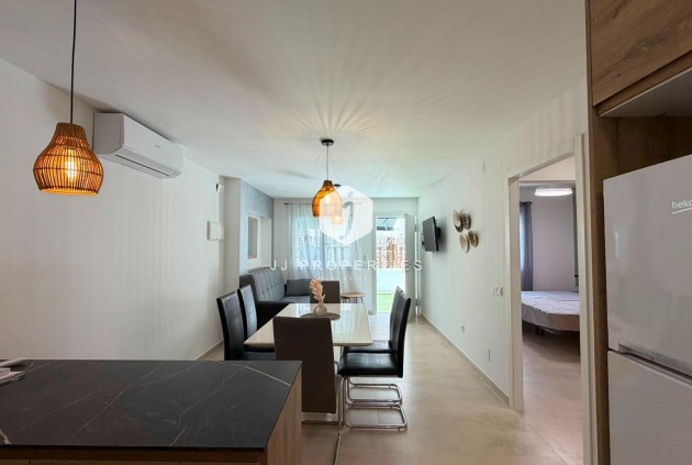 Tweedehands - Bungalow -
Torrevieja - La veleta