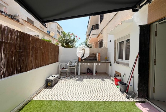 Tweedehands - Bungalow -
Torrevieja - La veleta