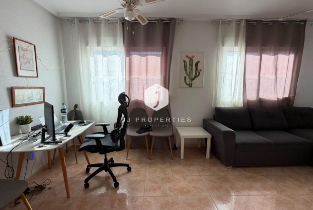 Aus zweiter Hand - Wohnung -
Torrevieja - PARQUE DE LAS NACIONES