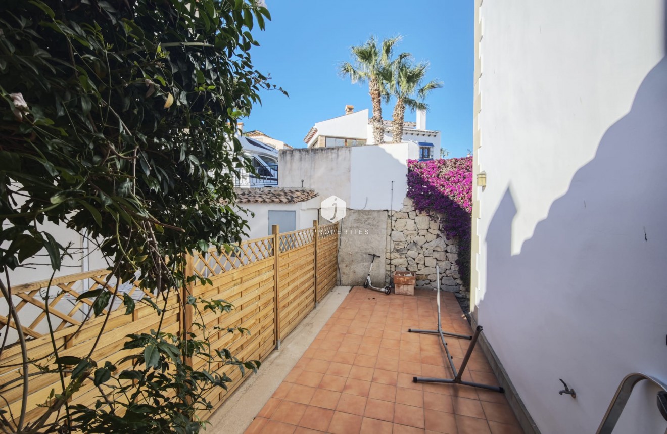 Segunda mano - Villa -
Algorfa - Inland
