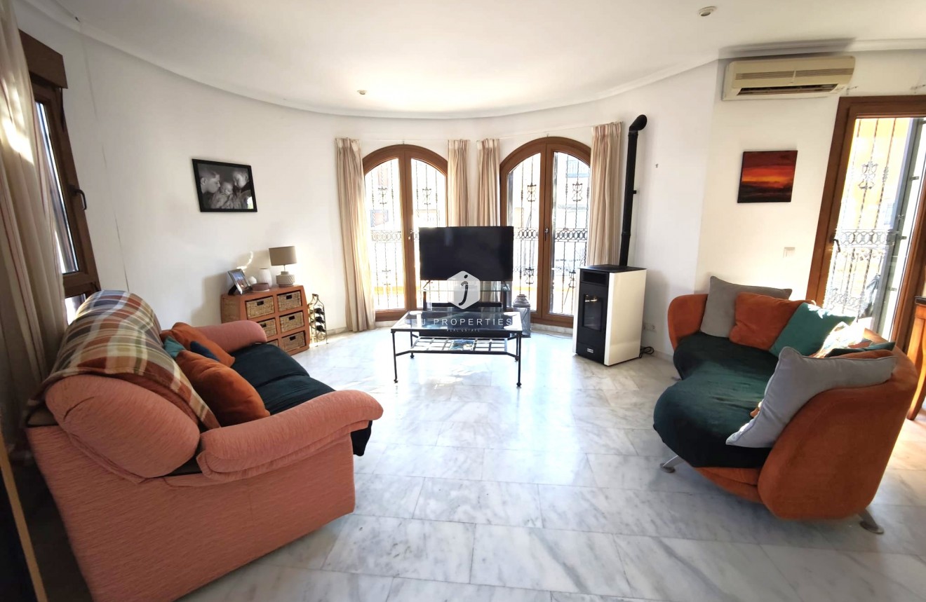 Segunda mano - Villa -
Algorfa - Inland